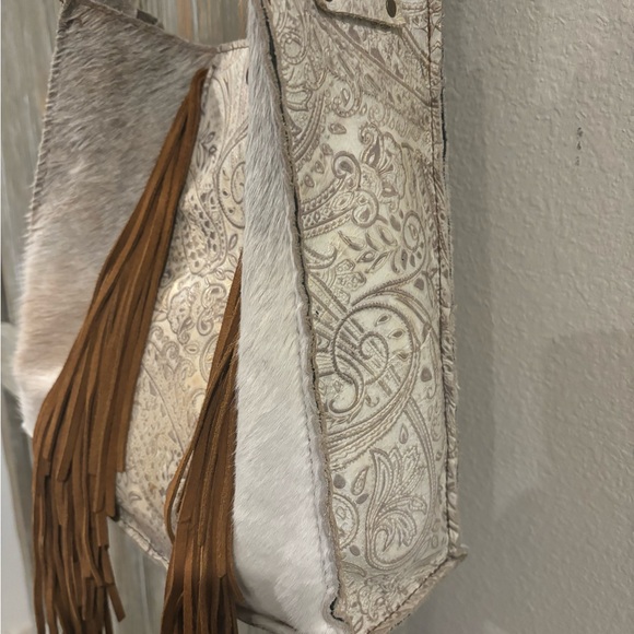 Genuine leather and cow hide purse and wallet - Picture 2 of 5